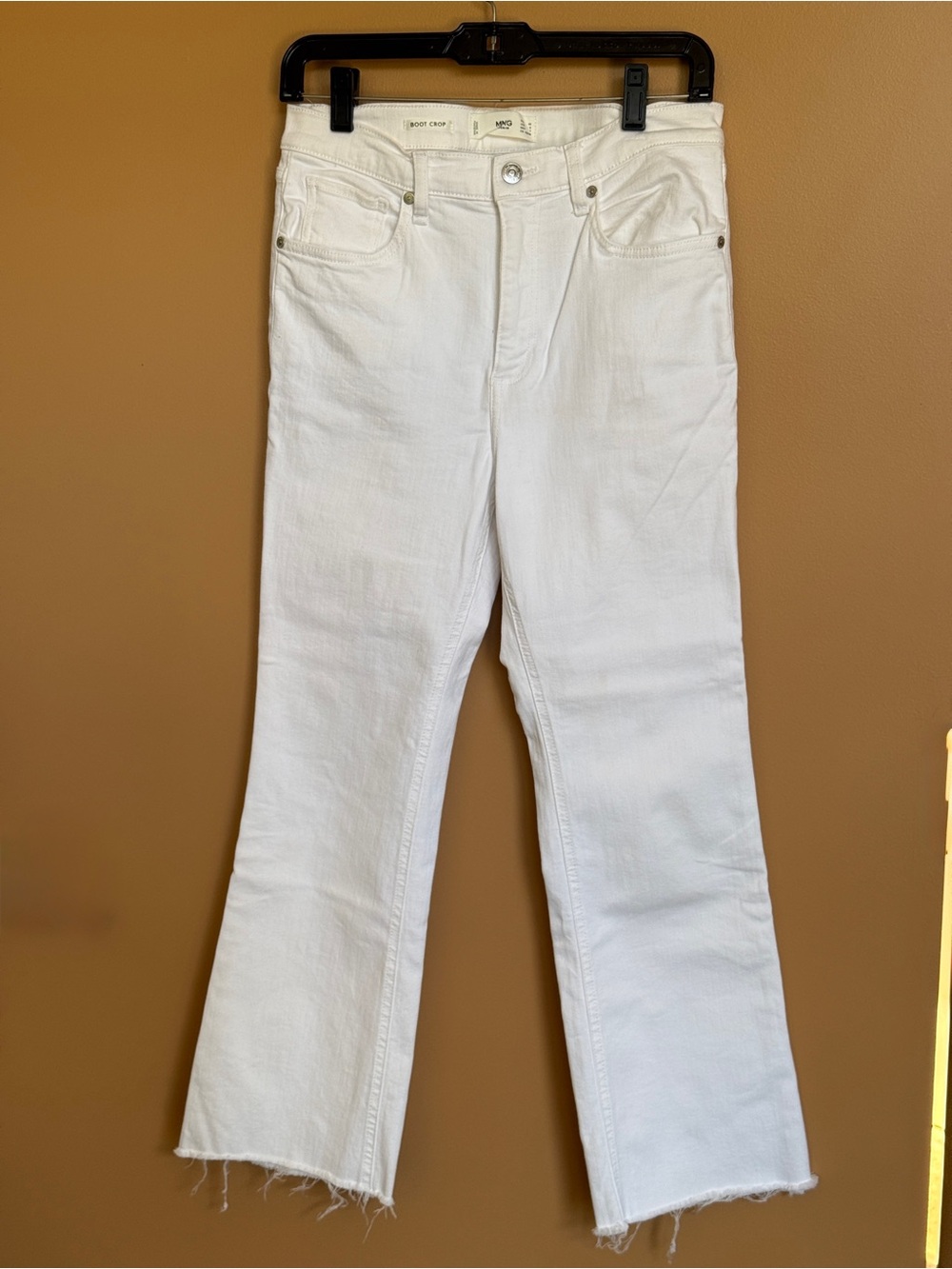 MNG White Flare Jeans cropped Jeans Size 8